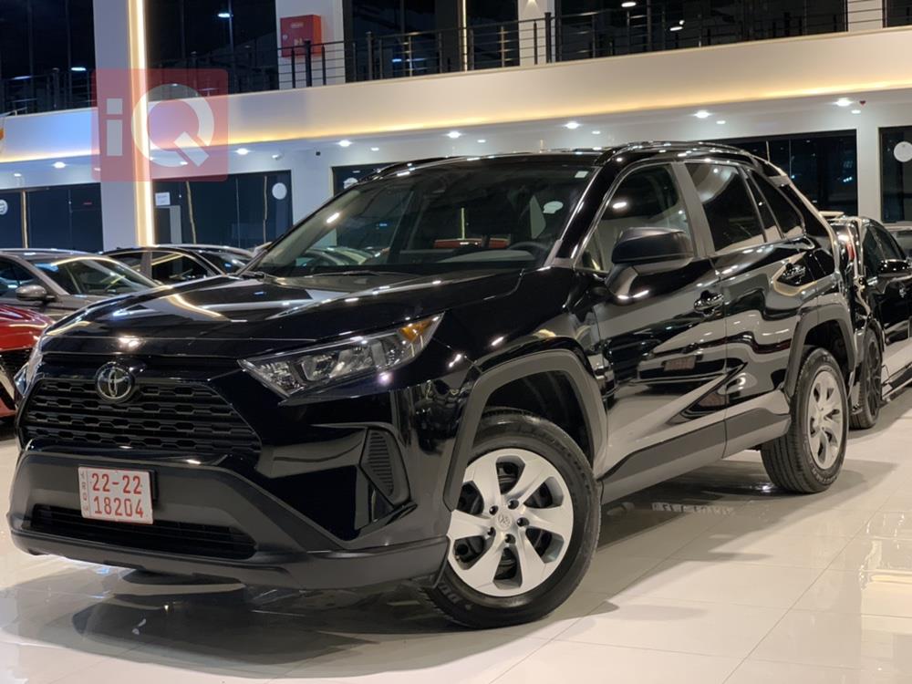 تۆیۆتا ڕاڤ 4